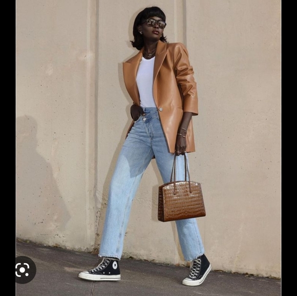 Zara style converse sneakers 👟 - Picture 16 of 17